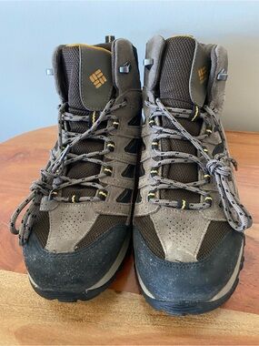 Columbia Brown and Yellow Men's Trail Boots